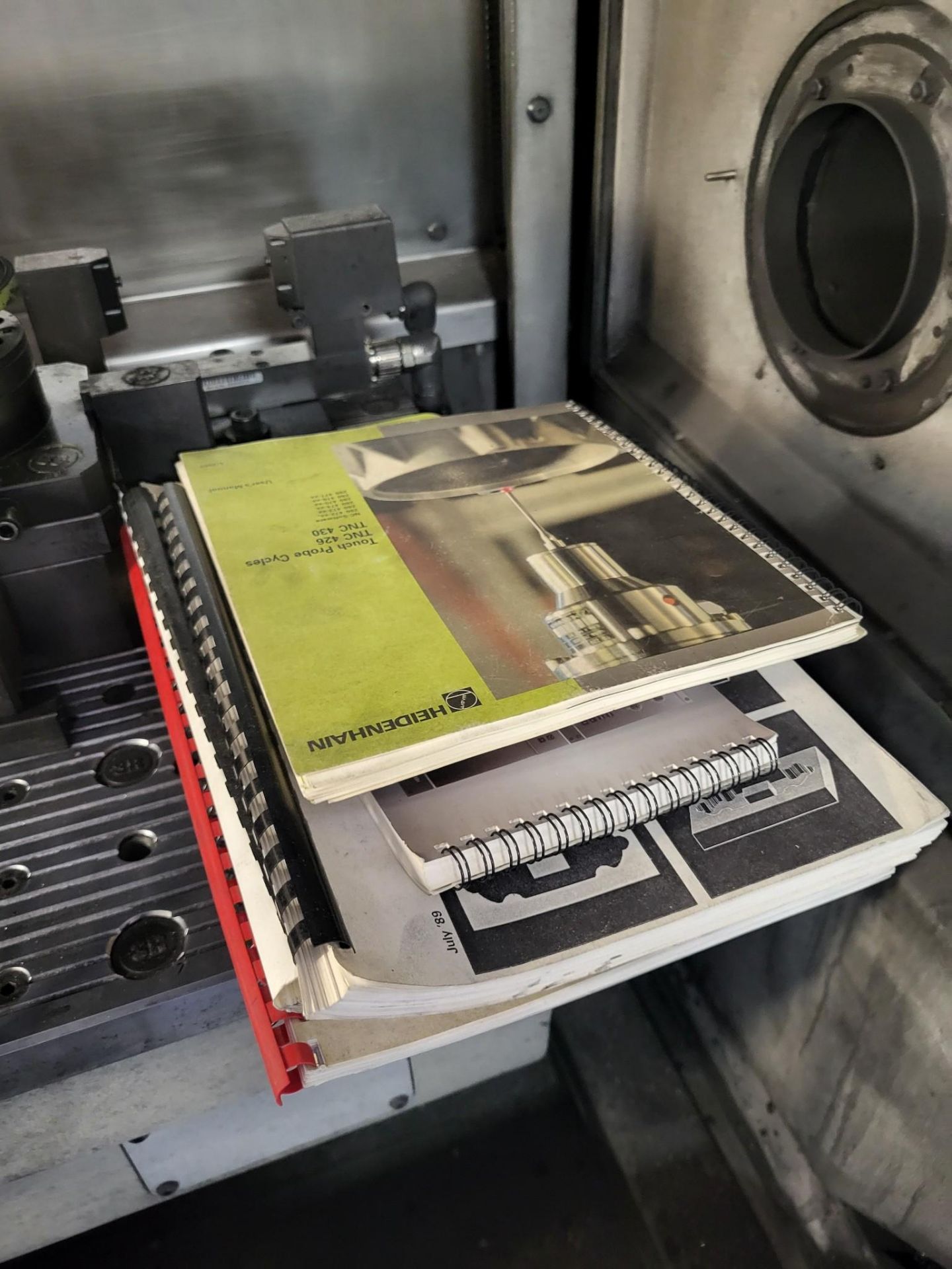 2000 MIKRON VCP 600 VERTICAL MACHINING CENTER, 42,000 RPM - Image 7 of 23