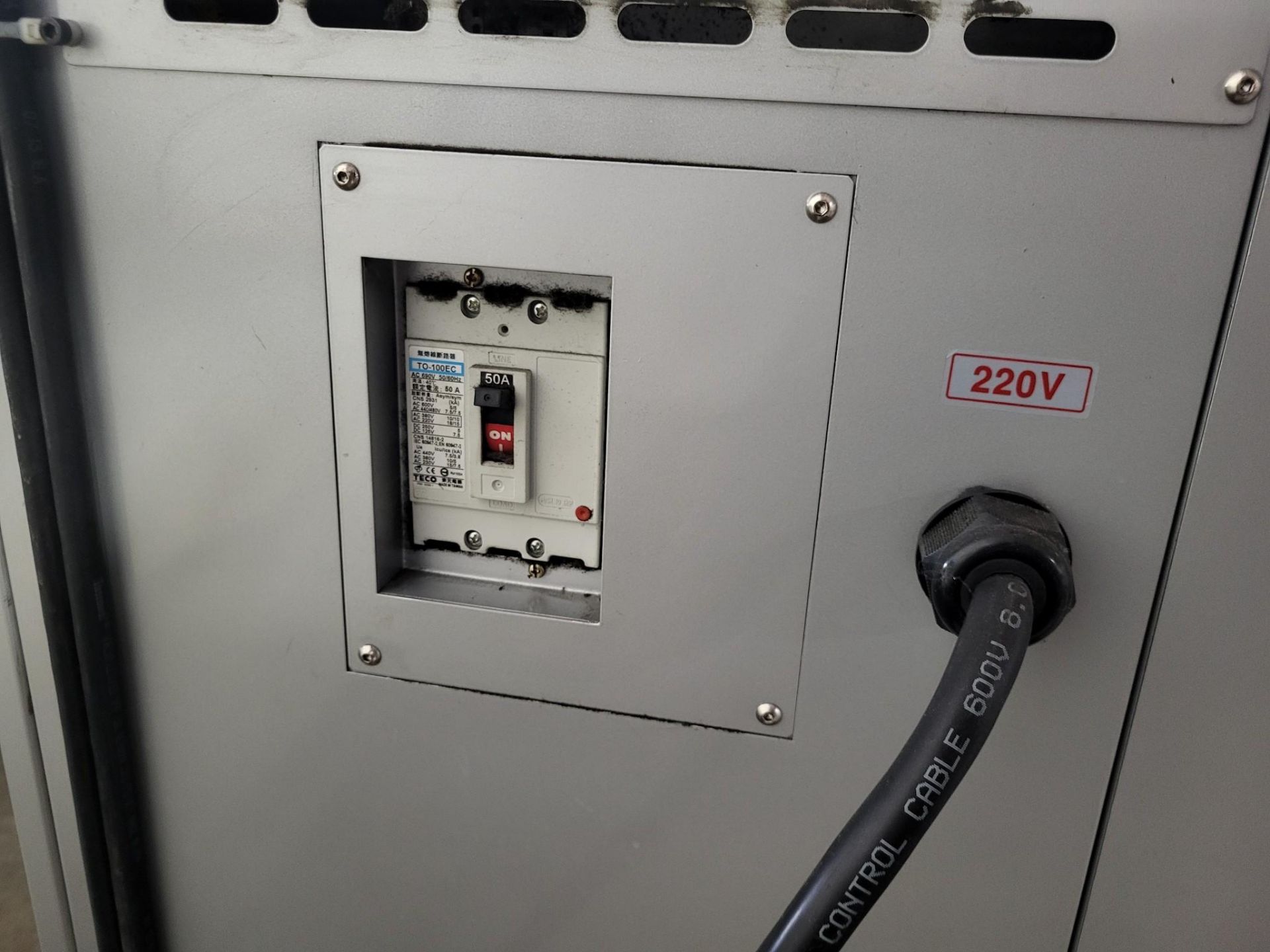 2014 AMS AD6L 5 AXIS HIGH SPEED SMALL HOLE DRILLING EDM - Image 20 of 39