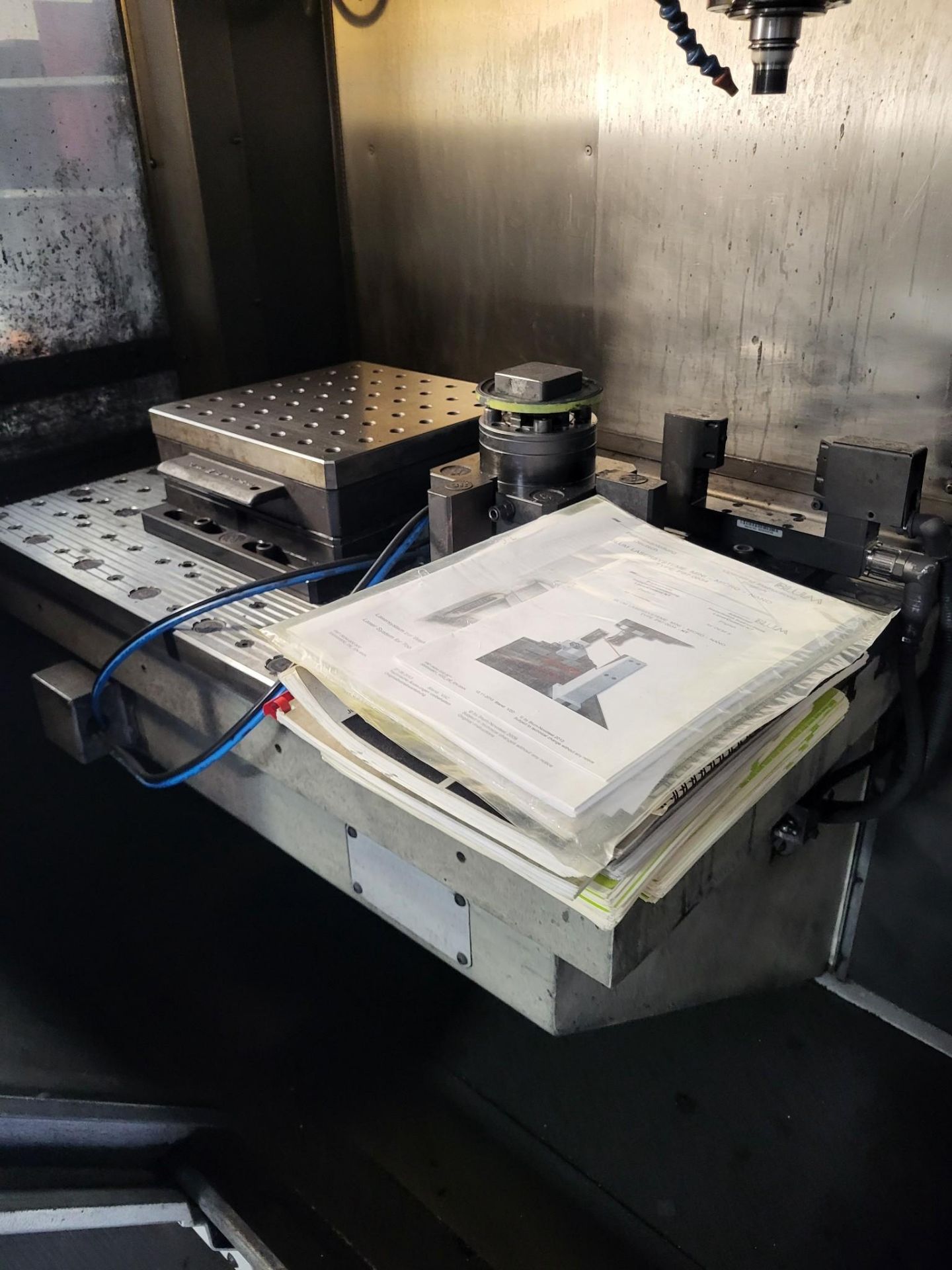 2000 MIKRON VCP 600 VERTICAL MACHINING CENTER, 42,000 RPM - Image 6 of 23