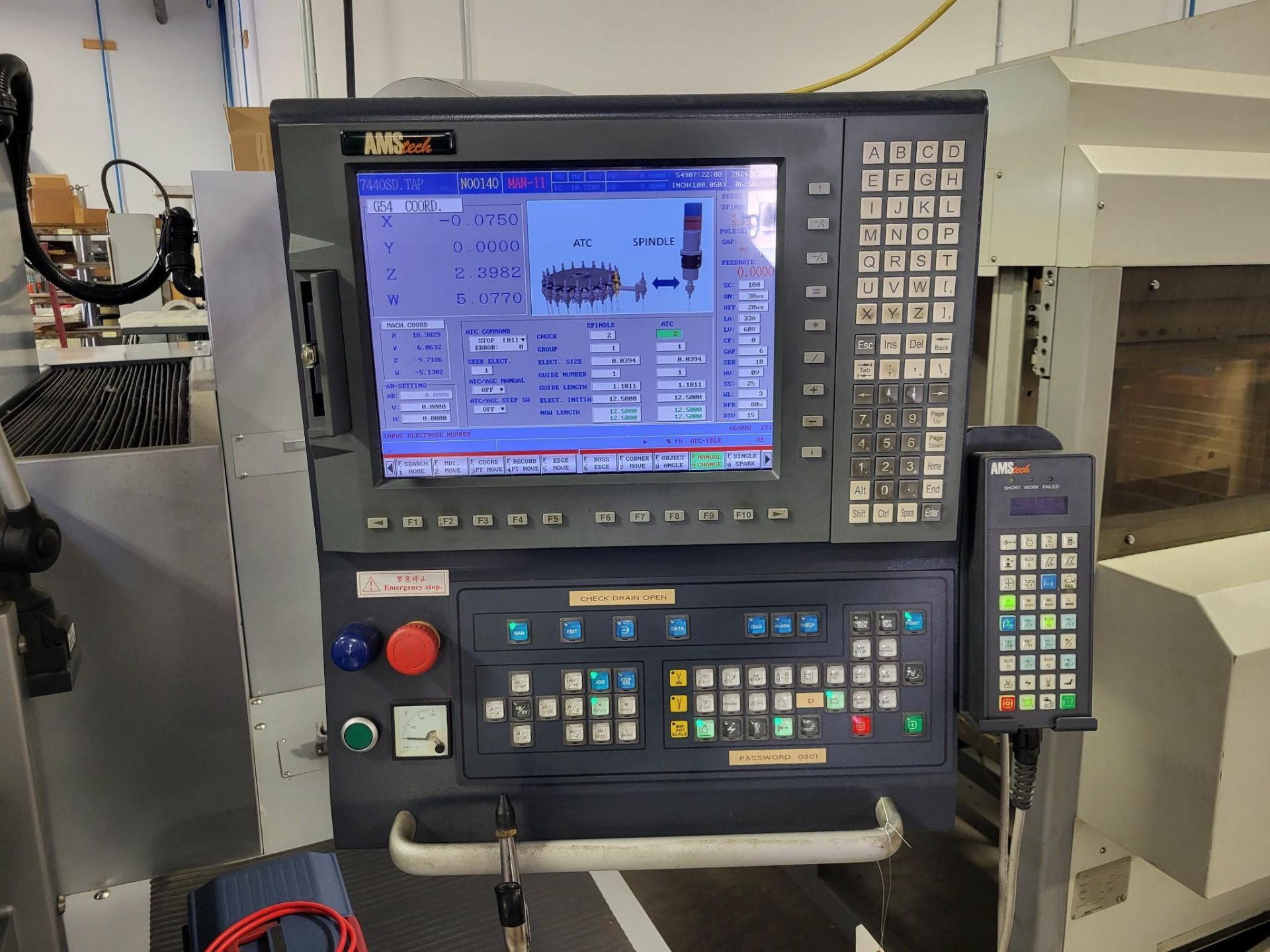 2014 AMS AD6L 5 AXIS HIGH SPEED SMALL HOLE DRILLING EDM - Image 4 of 39