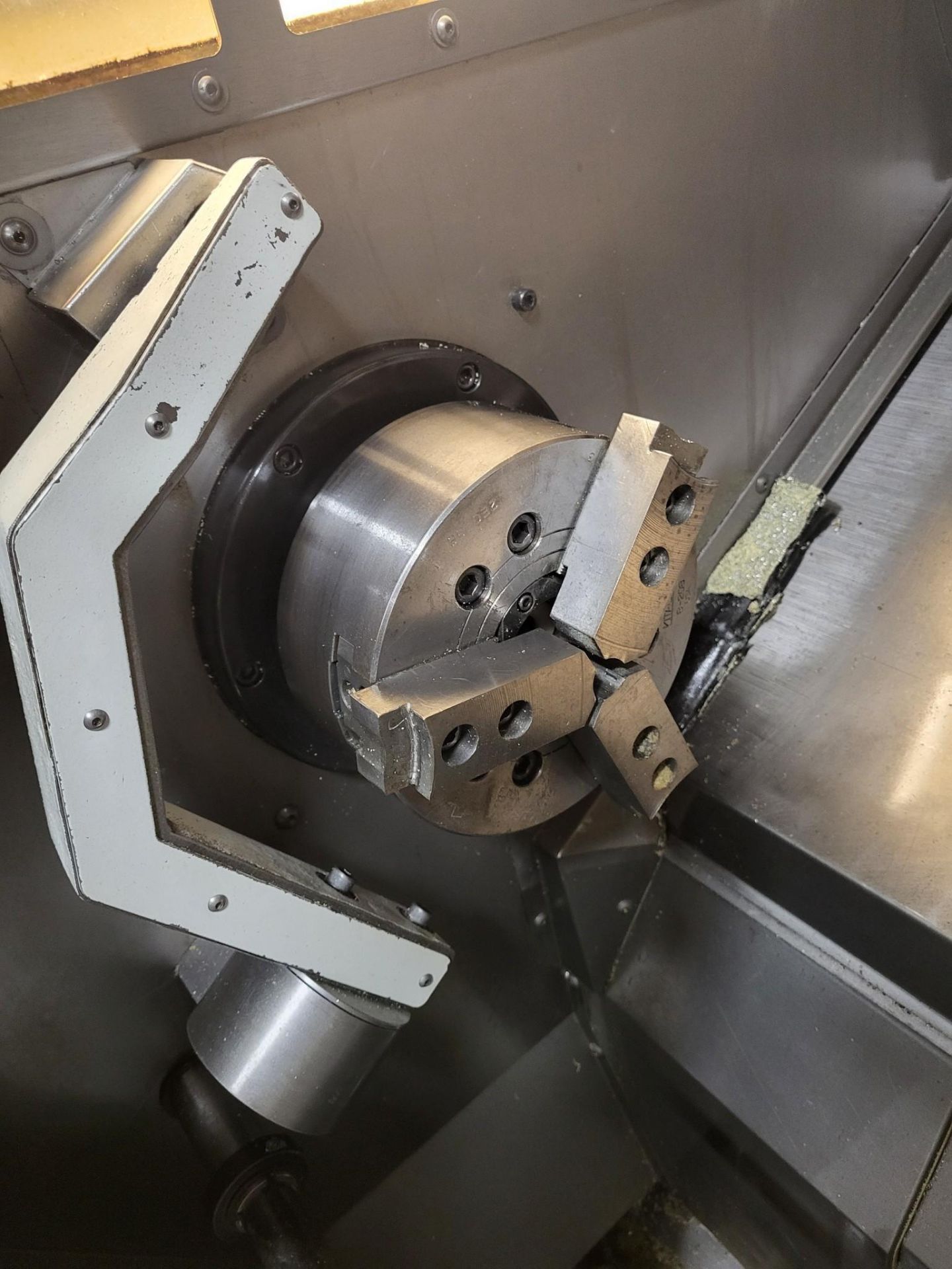 2000 HAAS SL-20 CNC LATHE - Image 10 of 13
