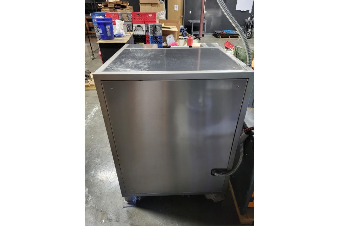 2018 UNITED CPC 1000 CENTRIFUGAL BARREL FINISHING SYSTEM - Image 8 of 13