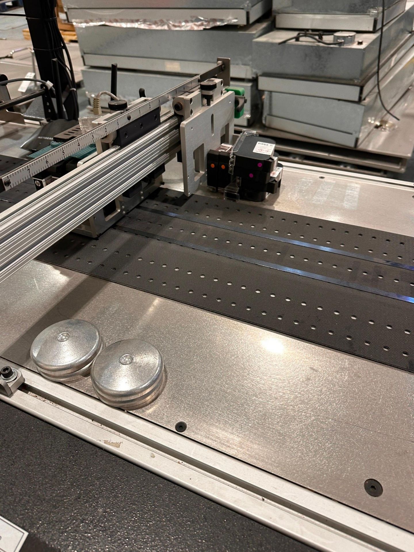 KIRK-RUDY MODEL 519V-86 LABELING AND ENCODING SYSTEM CONSISTING MODEL 224 -DM LABEL FEEDER - Image 11 of 25