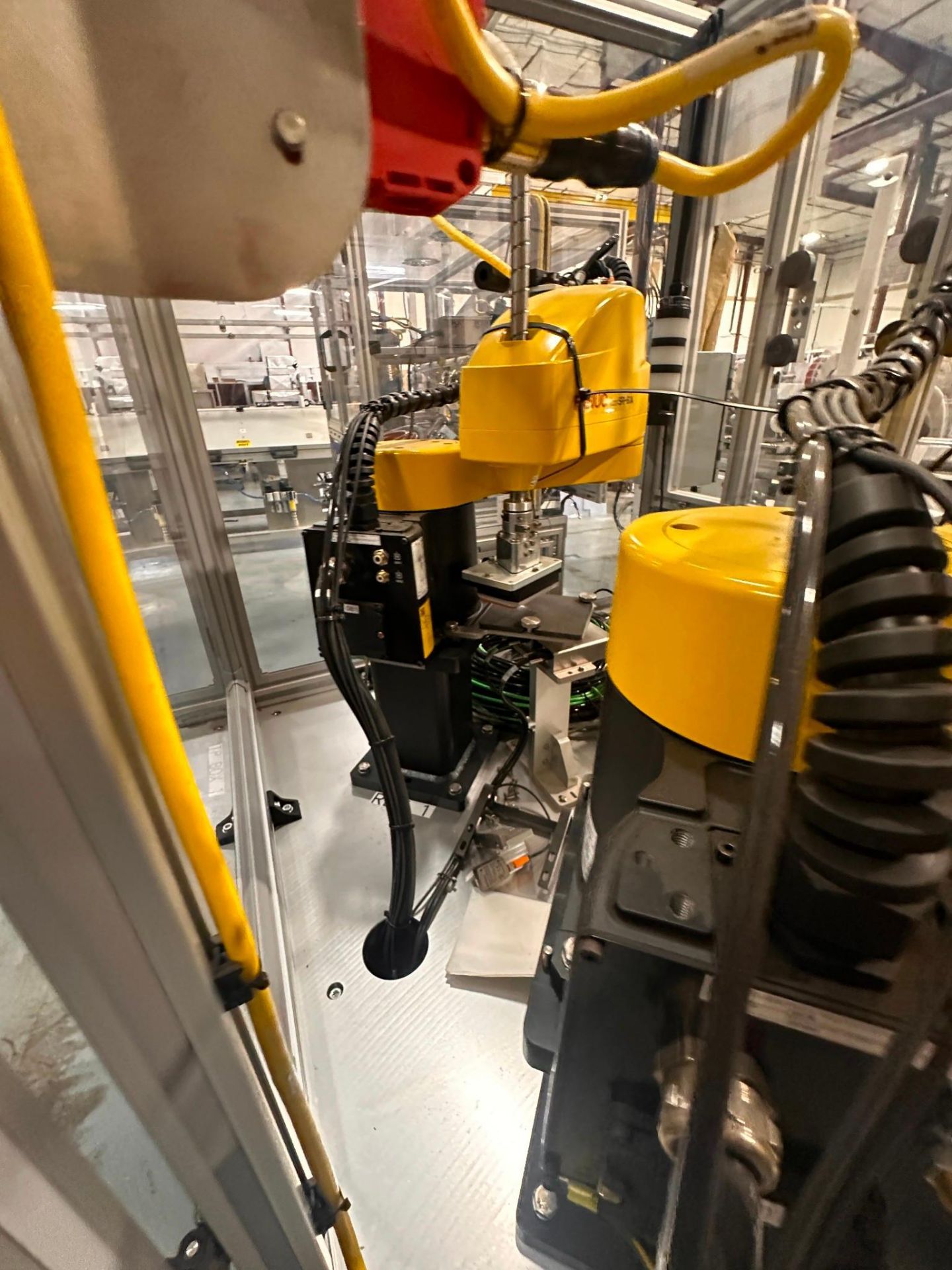 ROBOT LABELING STATION, CONSISTING OF FANUC SCARA ROBOT SR-6IA MFG 2020 - Image 11 of 18