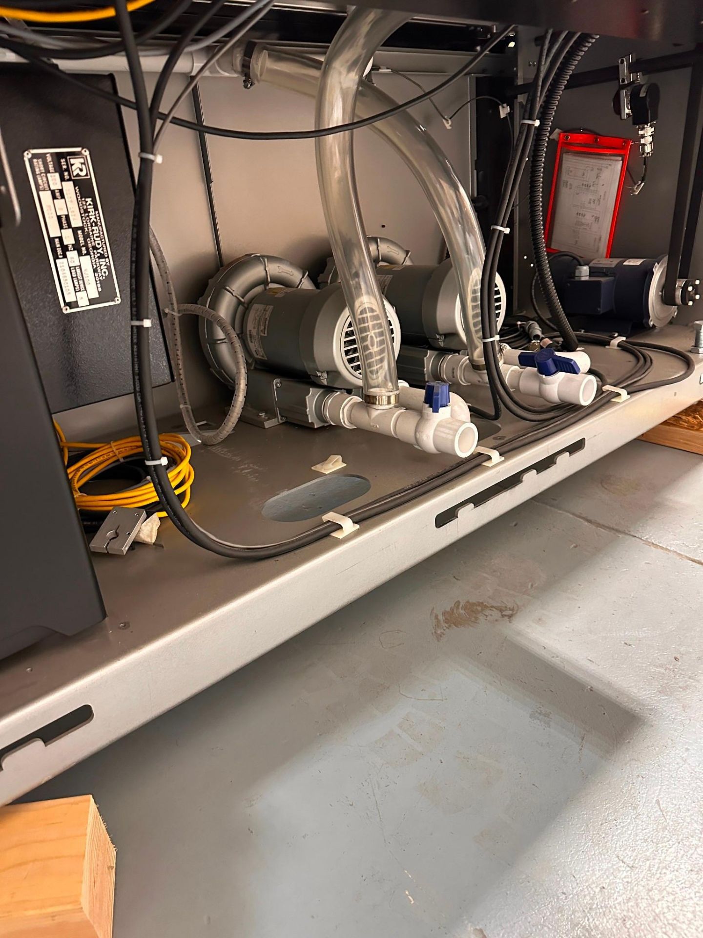 KIRK-RUDY MODEL 519V-86 LABELING AND ENCODING SYSTEM CONSISTING MODEL 224 -DM LABEL FEEDER - Image 22 of 25