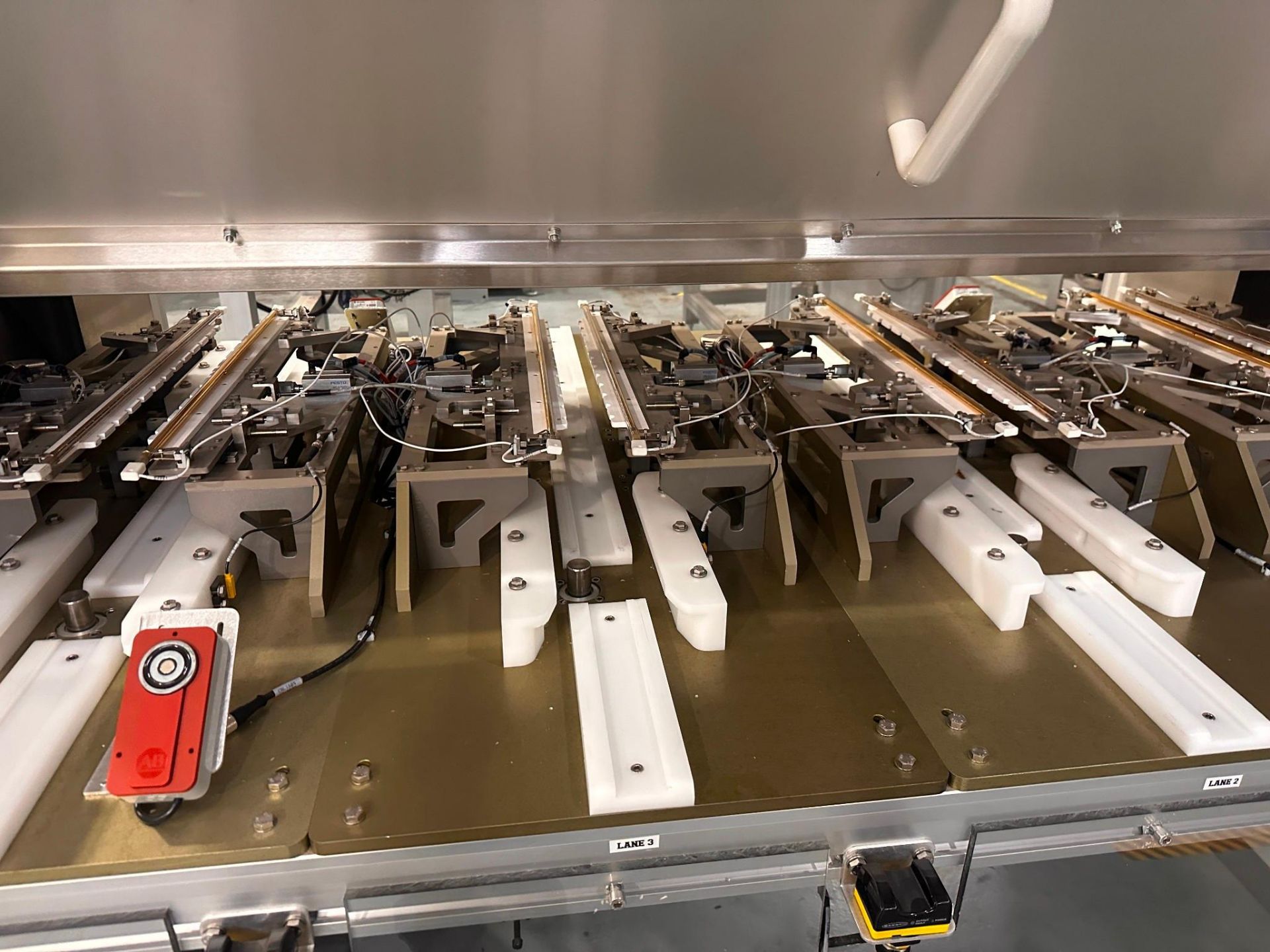 BOTTOM CONNECTER HEAT SHRINK STATION - Image 5 of 8