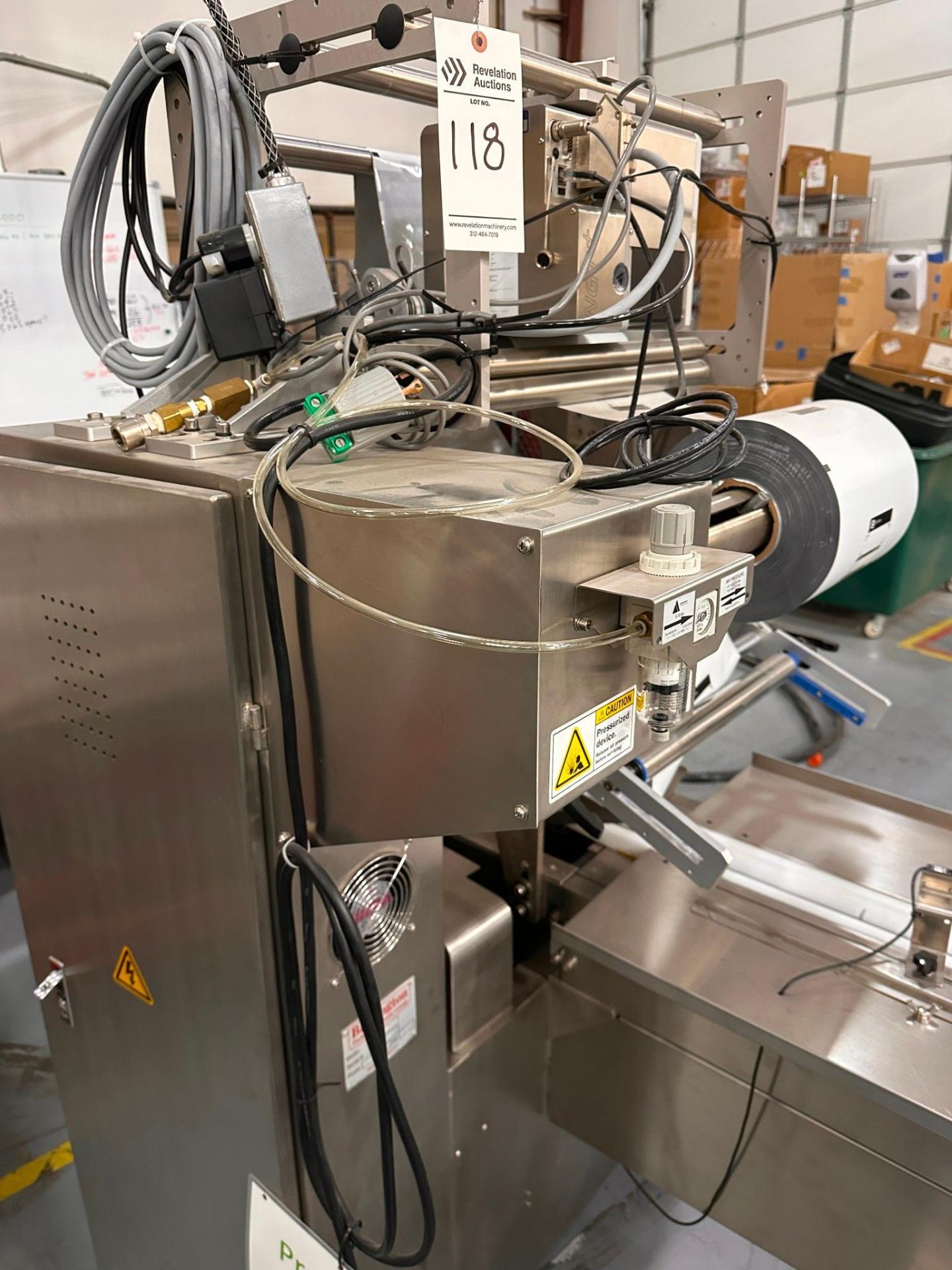 BARRINGTON MODEL BPS 350S FLOW WRAPPER WITH INDEX CONVEYOR 8 3/4IN X 9IN LONG LUGS