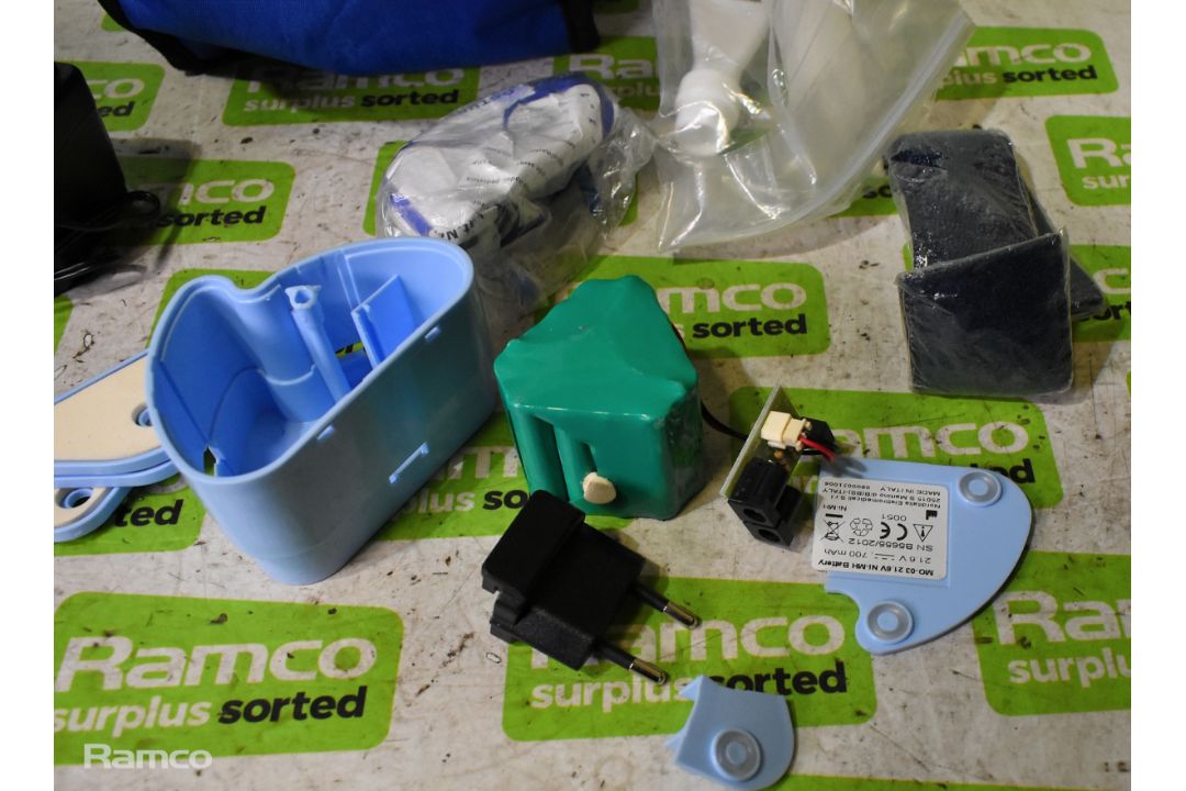 2x AirMed CN-03A travel-air compressor nebuliser kits with bags & more (see desc.) - Image 17 of 19