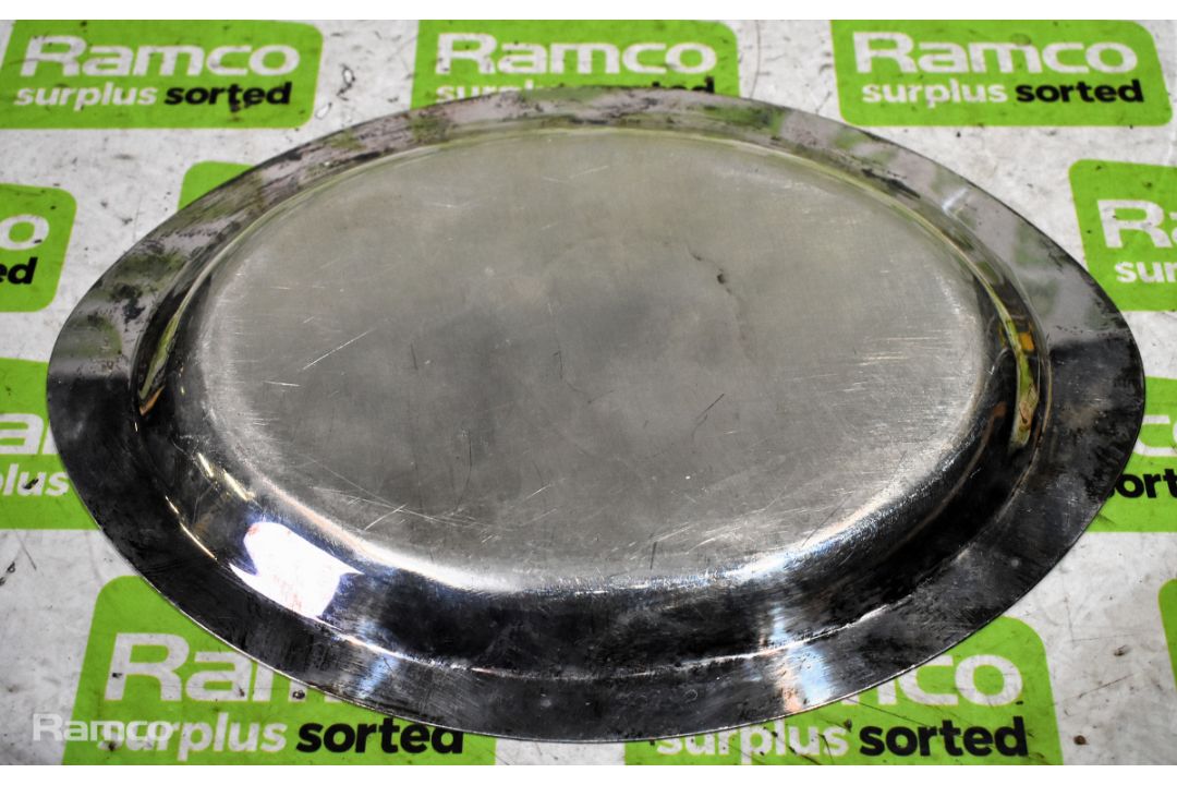 Oval plated dish - 10 1/2 inch & Steel oval plated dish - 6 inch - Image 4 of 4