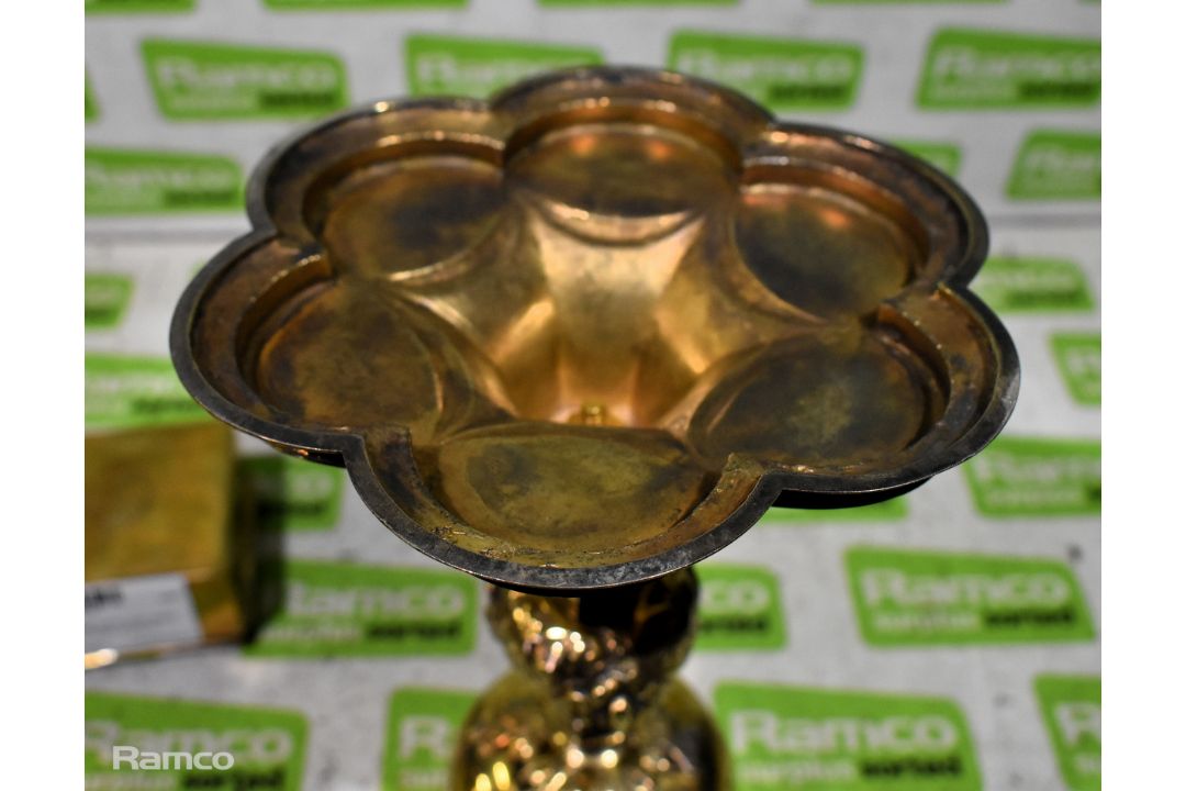 Decorative brass church chalice & Brass communion bread holder container - Image 4 of 6