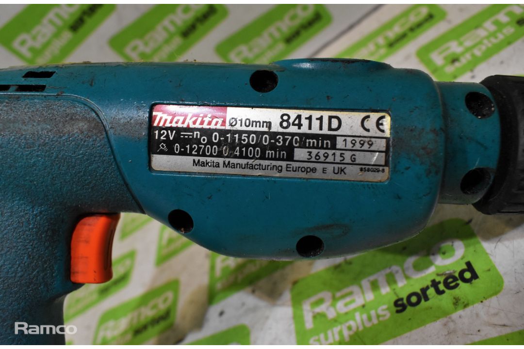 2x Makita 8411D cordless drills - DC1201 charger - 1x 12V battery and case - Image 4 of 7