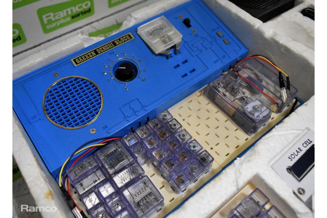 Denshi Block SR4A Deluxe educational electronic kit - Image 7 of 9