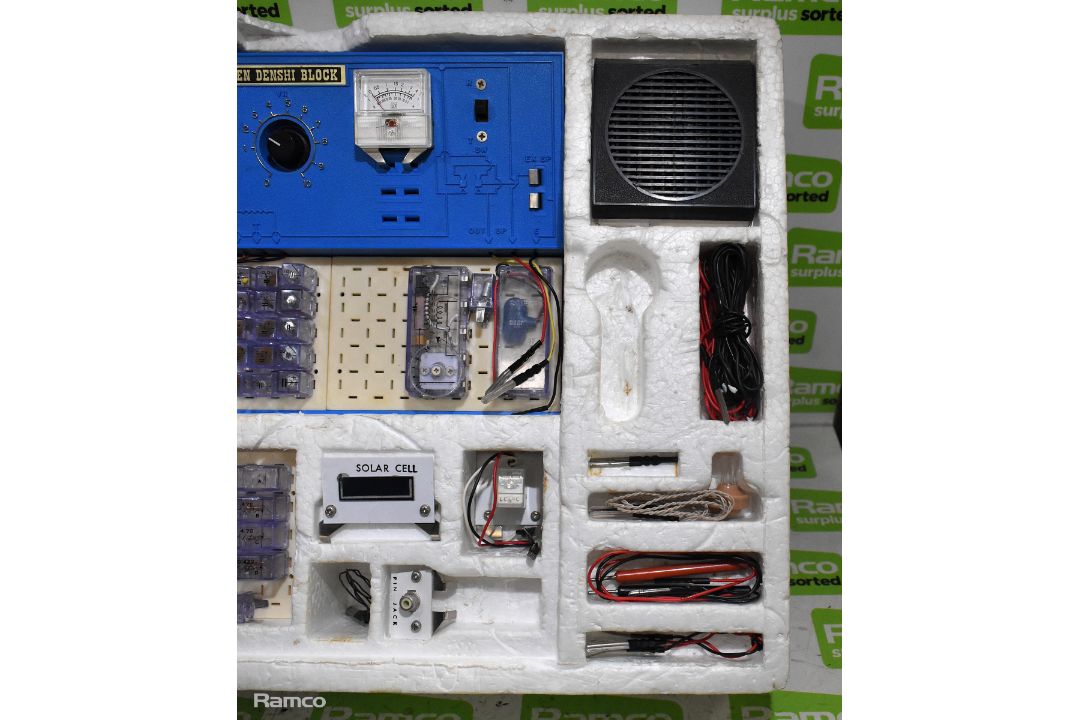 Denshi Block SR4A Deluxe educational electronic kit - Image 8 of 9