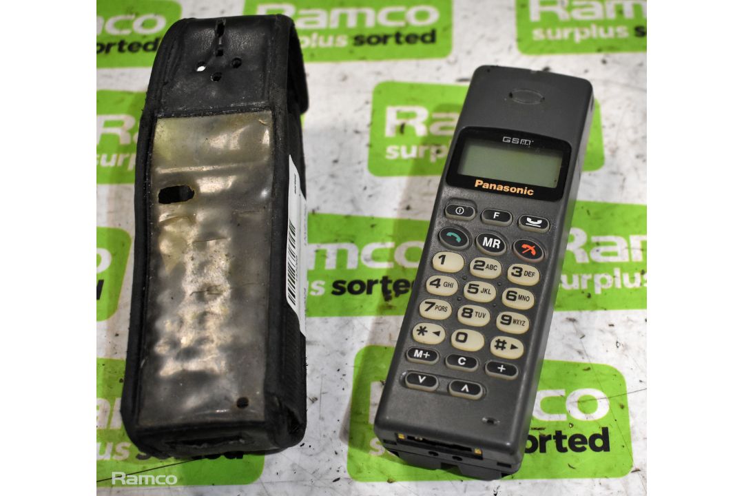 Panasonic EB-G350 mobile phone with charger and case - Image 2 of 5