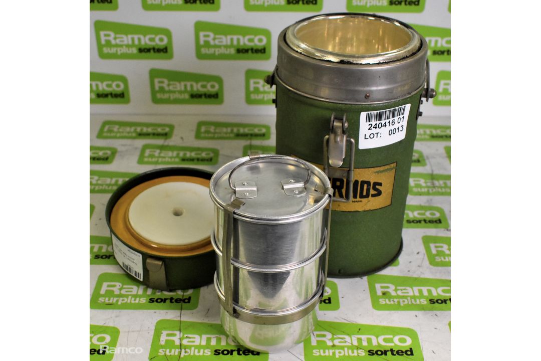 Thermos 1.5L food / drink picnic flask with pans - Image 3 of 7