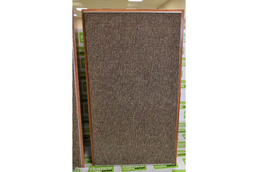 2x Leak sandwich loudspeaker (15 OHMS) speakers - W 375 x D 310 x H 655mm - Image 3 of 8