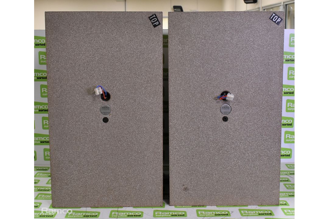 2x Leak sandwich loudspeaker (15 OHMS) speakers - W 375 x D 310 x H 655mm - Image 5 of 8