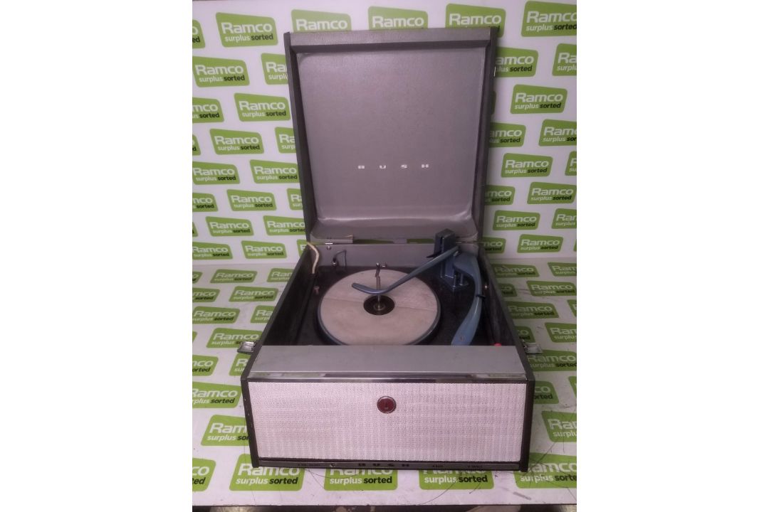 Bush Monarch SRP 31D valve portable record player - Image 1 of 4