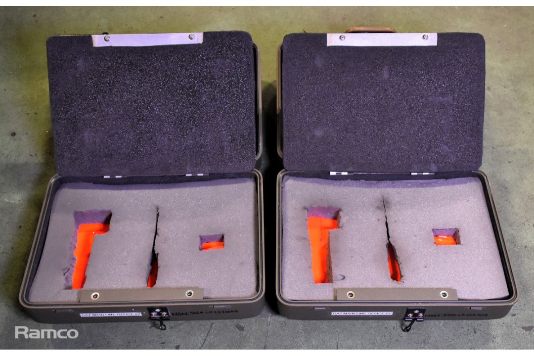 2x Transport and storage cases with divider panel - L 460 x W 370 x H 190mm - Image 1 of 6