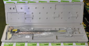 Mitutoyo CDC-18 C 0-450mm digital calipers in plastic storage case
