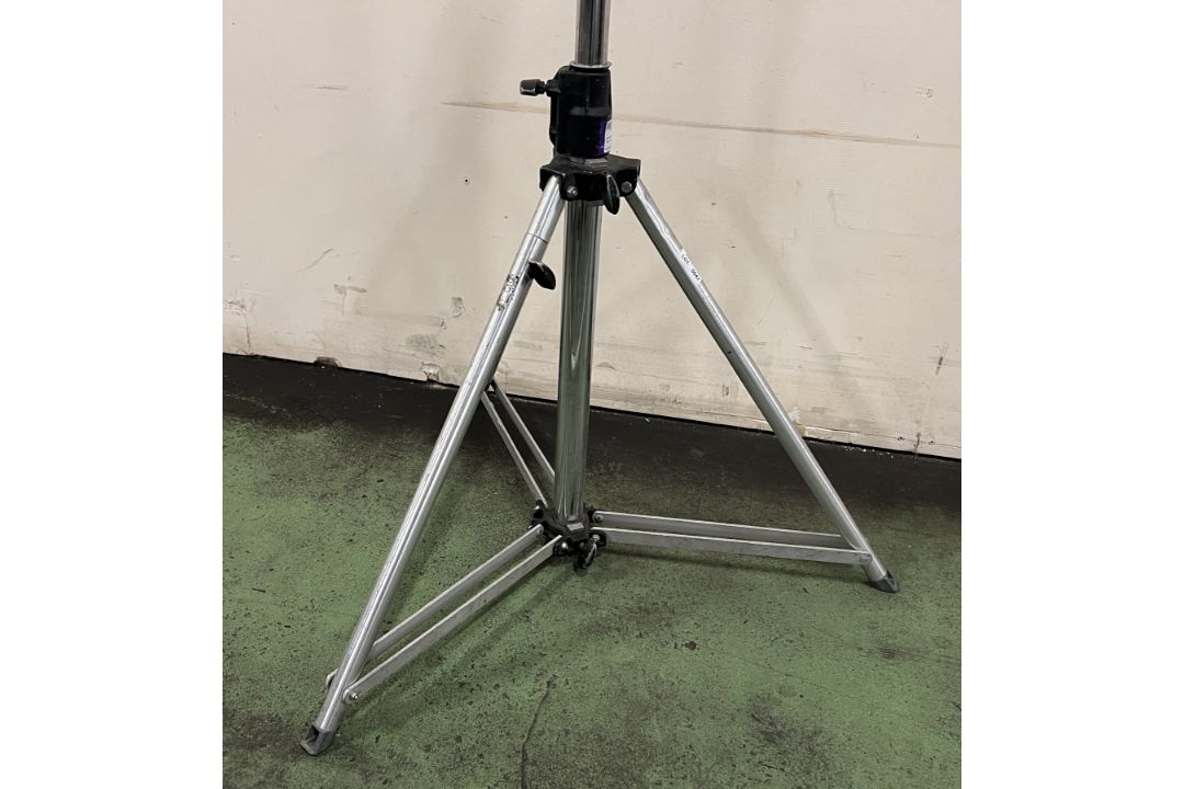 Manfrotto collapsible spot light stand - max height: 1470mm - Image 3 of 6