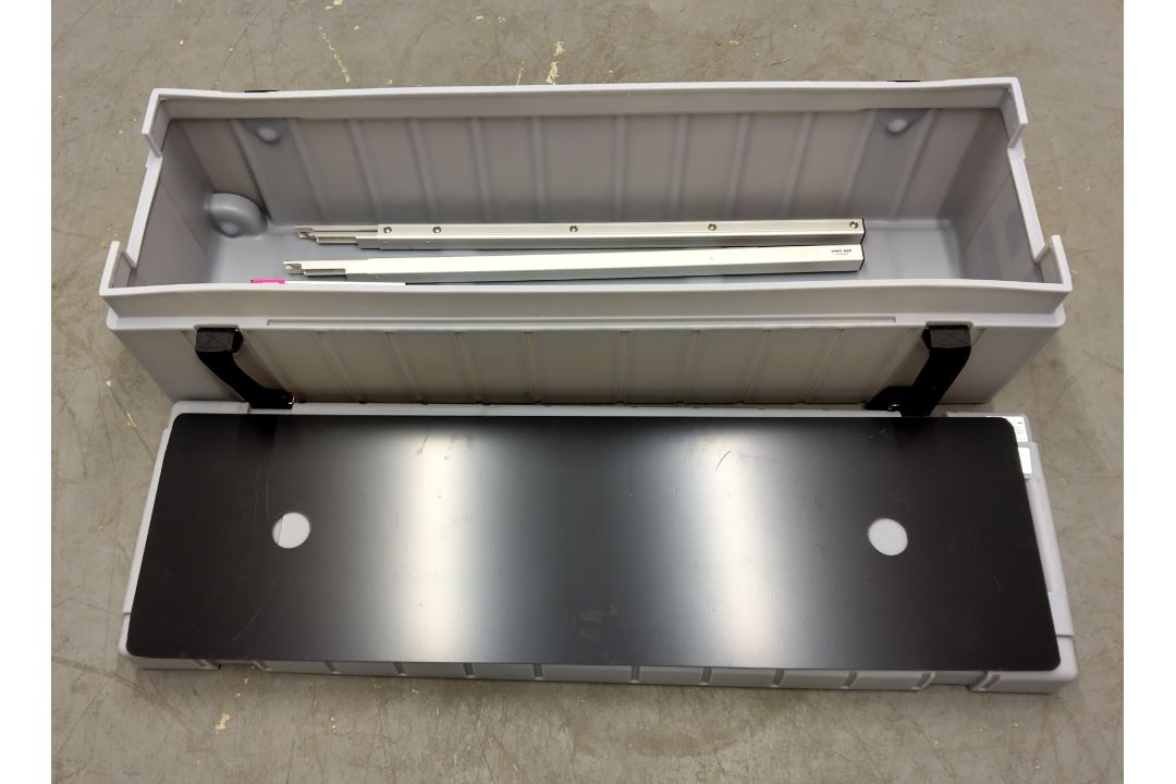 AV Stumpfl Monoblox 32 screen W 2440 x H 1830mm drape kit with transportation case - FRAME ONLY - Image 3 of 4