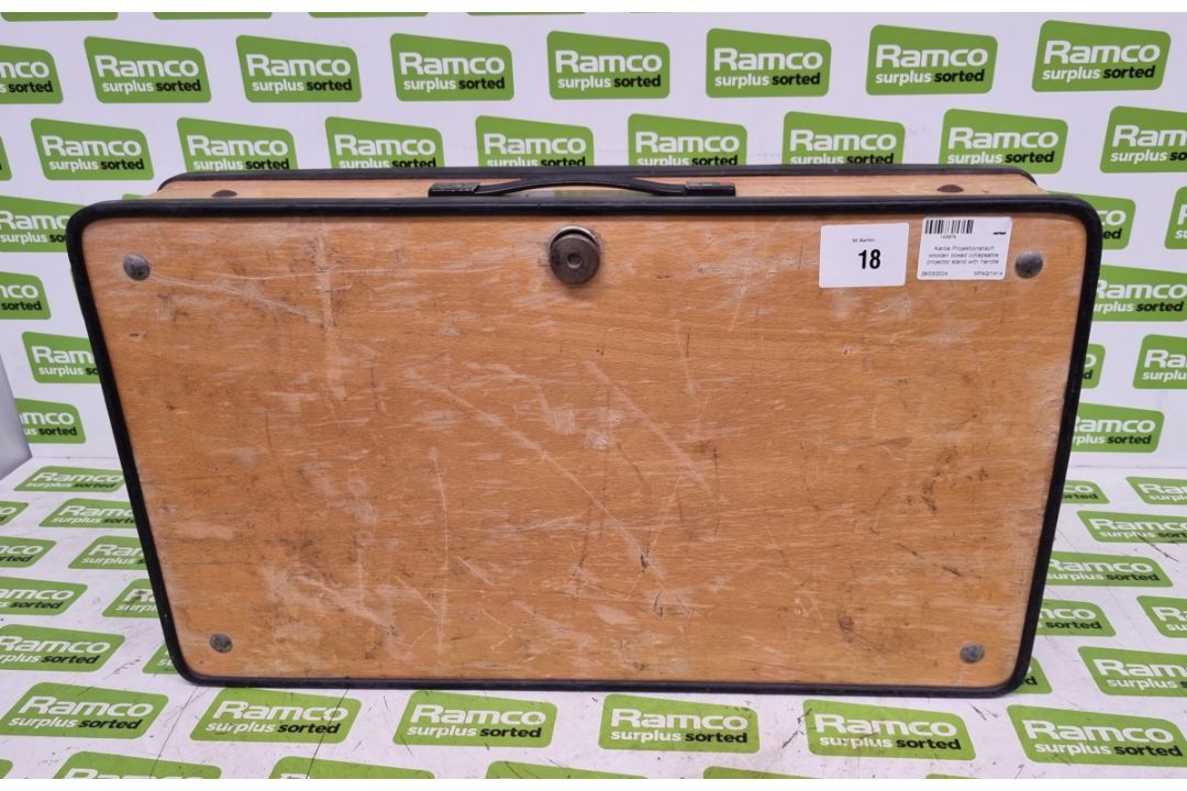Karba Projektionstisch wooden boxed collapsible projector stand with handle - Image 3 of 4