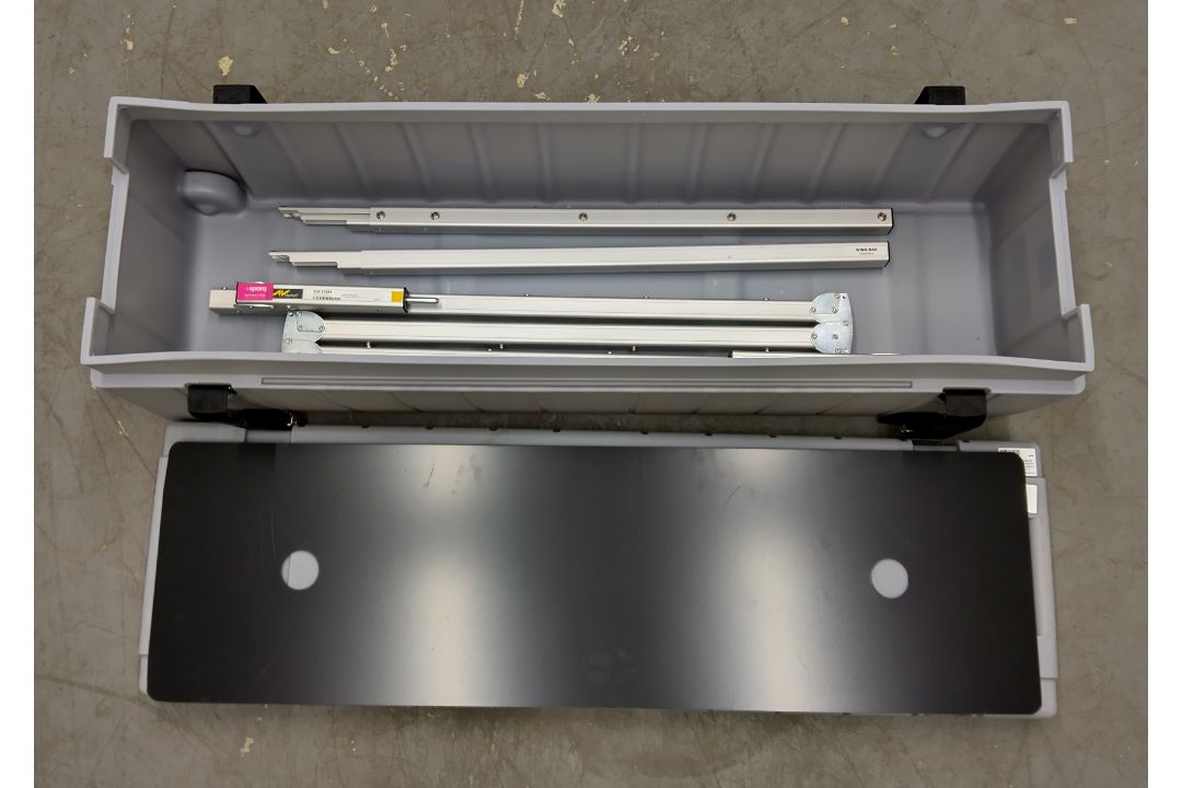 AV Stumpfl Monoblox 32 screen W 2440 x H 1830mm drape kit with transportation case - FRAME ONLY - Image 1 of 4