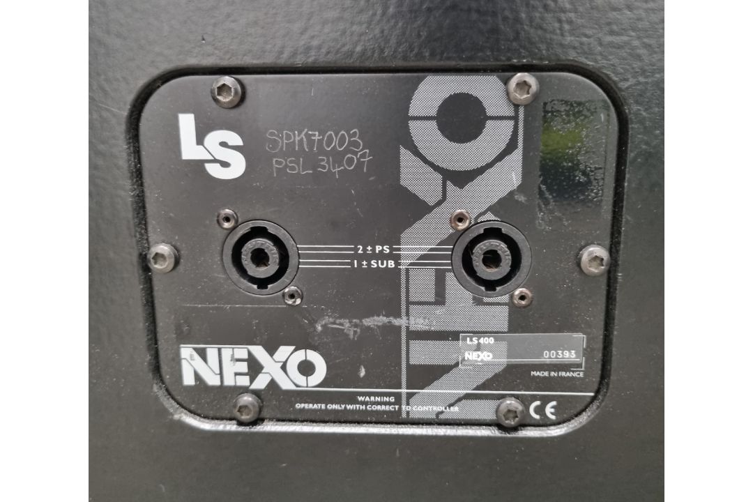 2x Nexo LS400 subwoofers with flight case - Image 4 of 7