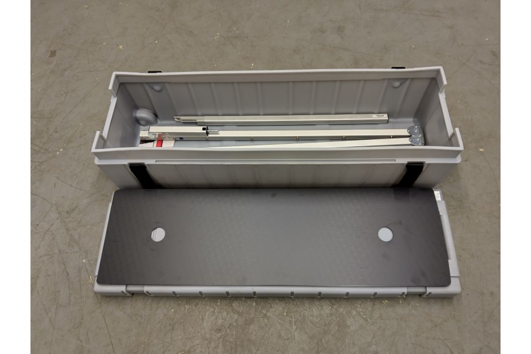 AV Stumpfl Monoblox 32 screen W 3250 x H 1830mm drape kit with transportation case - FRAME ONLY - Image 3 of 4