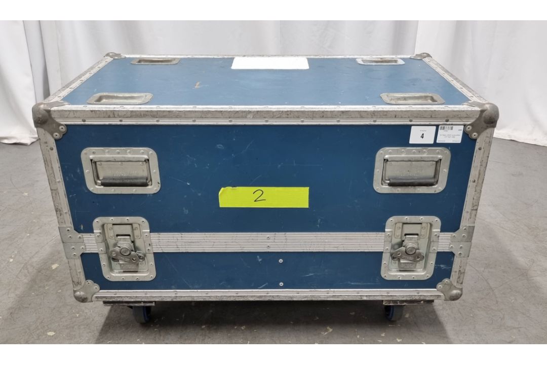 2x Nexo LS400 subwoofers with flight case - Image 7 of 8