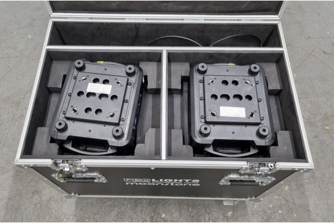 2x Prolights Moonstone LED spot moving head lights with flight case - Image 10 of 13
