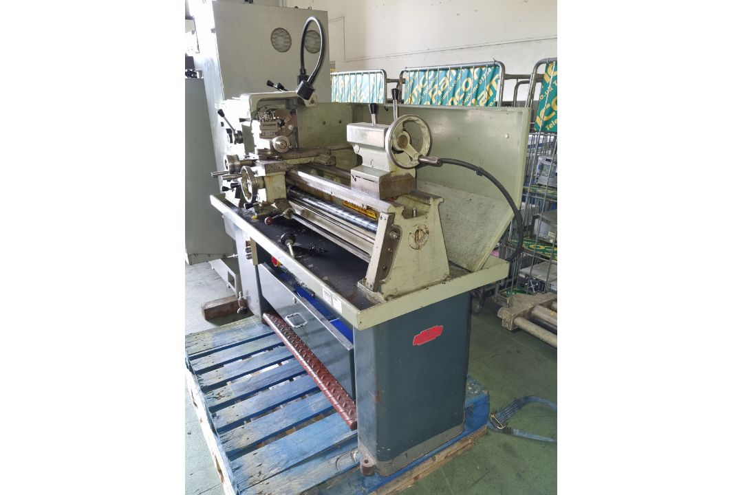 Colchester Bantam 2000 lathe - W 1570 x D 800 x H 1360mm - full details in description - Image 3 of 13