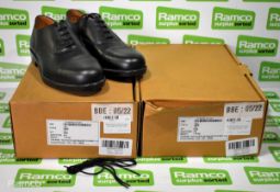 2x Pairs of British Forces service shoes with steel toe caps - Size 8M - New