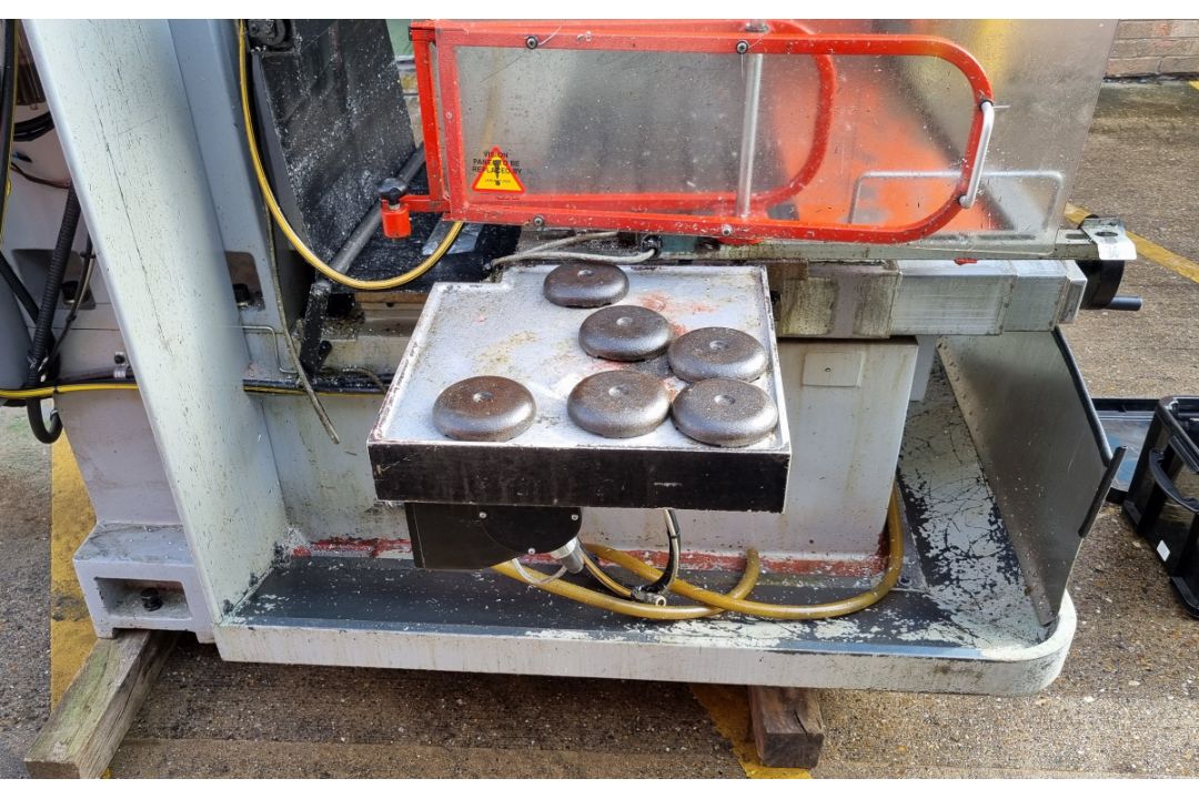XYZ SM 3500 Turret milling machine - W 2180 x D 1960 x H 2250mm - full details in description - Image 8 of 15