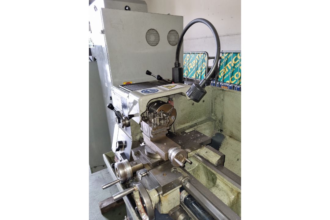 Colchester Bantam 2000 lathe - W 1570 x D 800 x H 1360mm - full details in description - Image 11 of 13