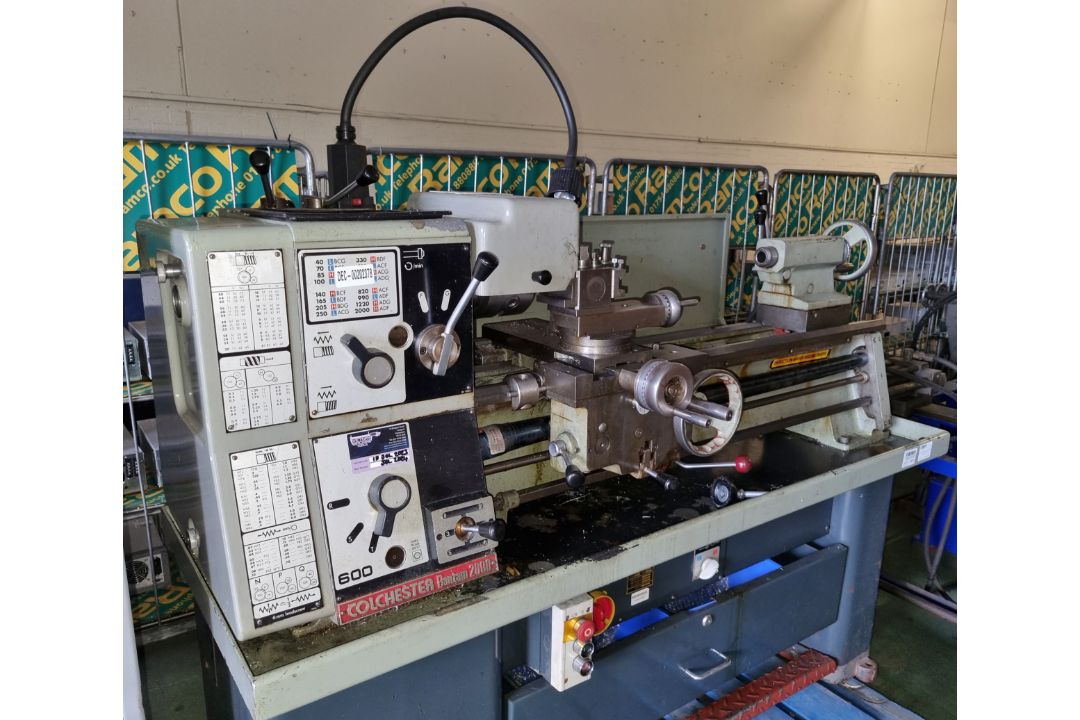 Colchester Bantam 2000 lathe - W 1570 x D 800 x H 1360mm - full details in description - Image 5 of 13
