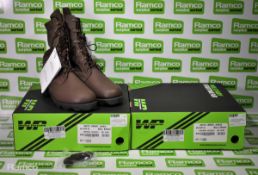 2x Pairs of Wellco Peruana Jungle combat boots - Brown - Size 9L - New