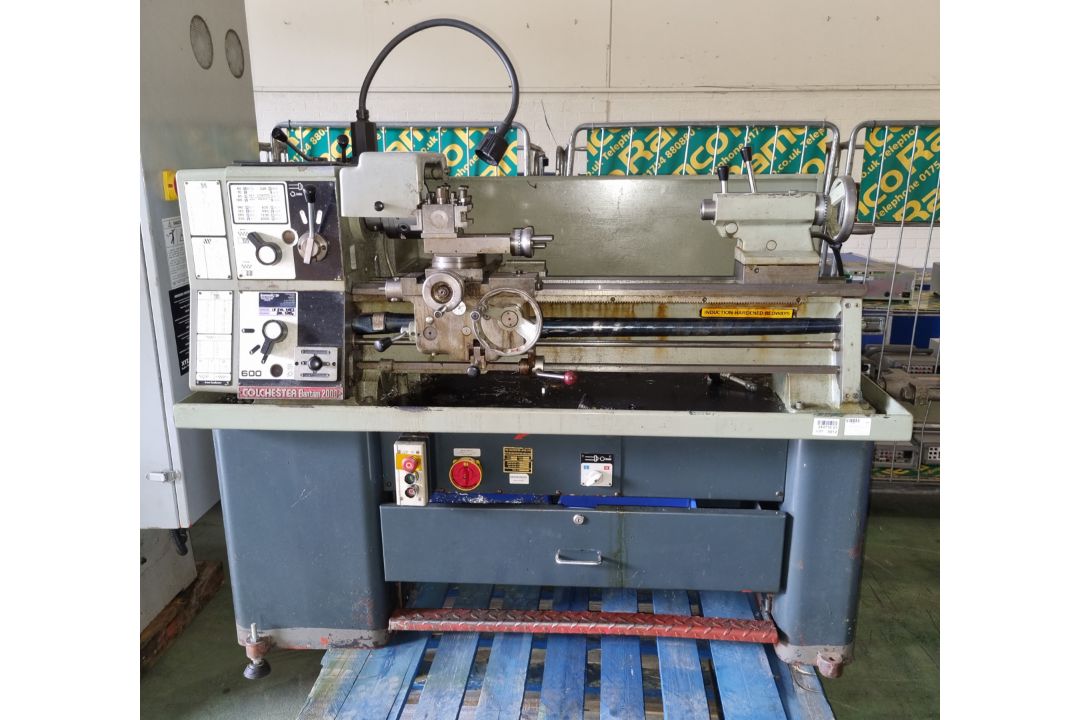 Colchester Bantam 2000 lathe - W 1570 x D 800 x H 1360mm - full details in description - Image 1 of 13