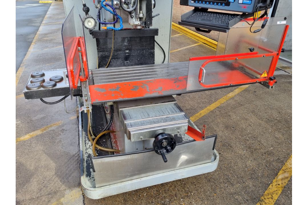 XYZ SM 3500 Turret milling machine - W 2180 x D 1960 x H 2250mm - full details in description - Image 4 of 15