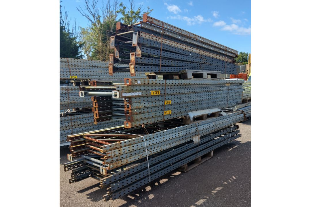 27x Grey uprights - Full details in description - Image 2 of 4