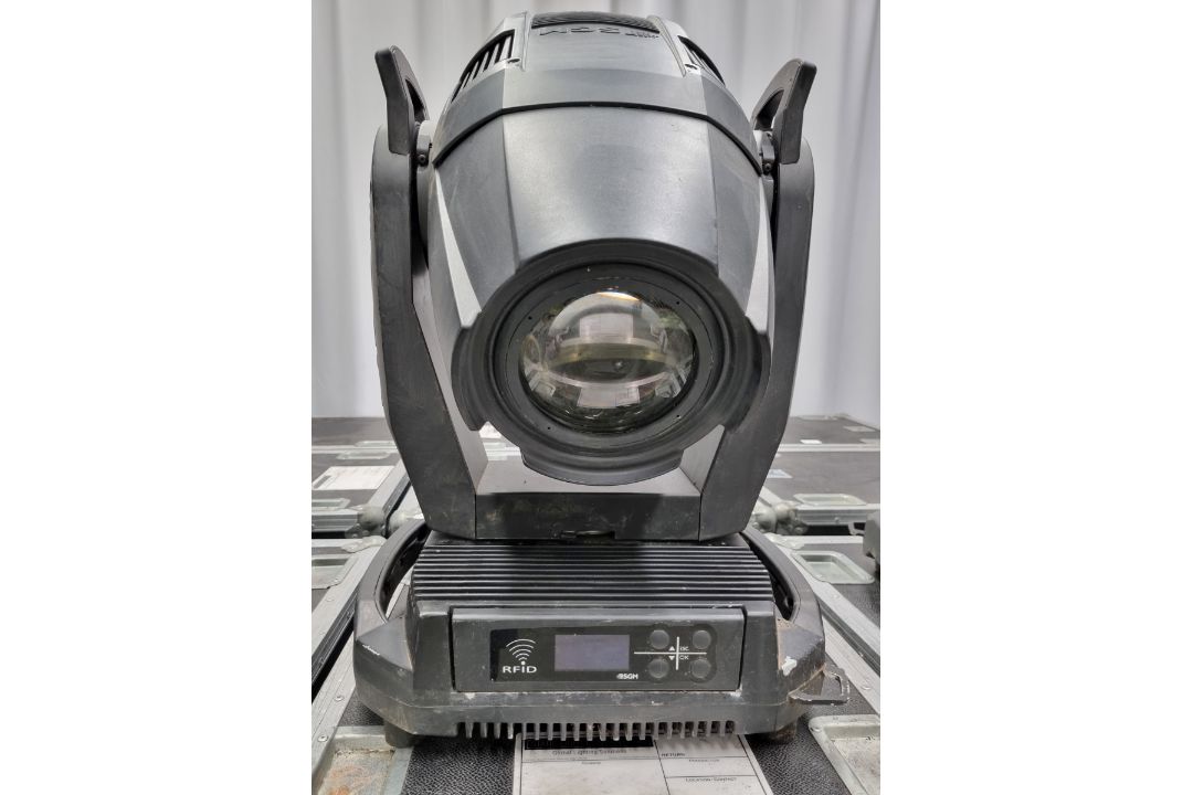 15x SGM G spot moving head lights in flight cases with power cables and brackets - Image 32 of 58