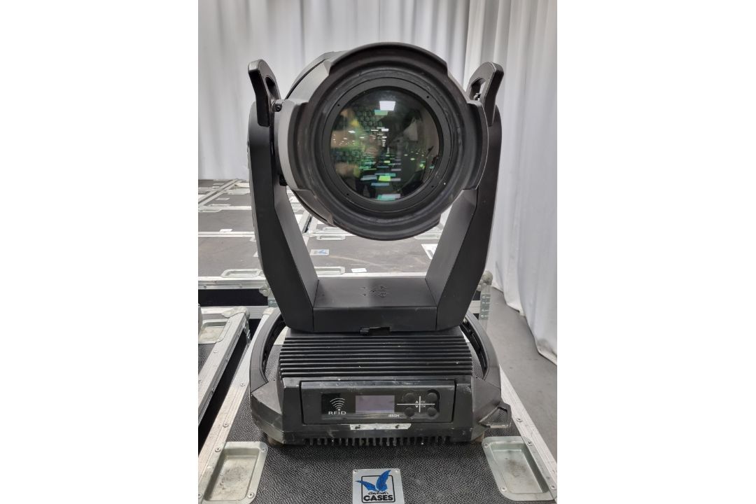 15x SGM G spot moving head lights in flight cases with power cables and brackets - Image 7 of 58