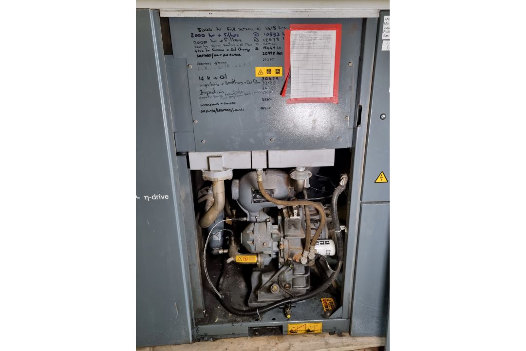 Atlas Copco ZT50 VSD FF Oil free rotary screw air compressor - full details in the description - Image 12 of 18