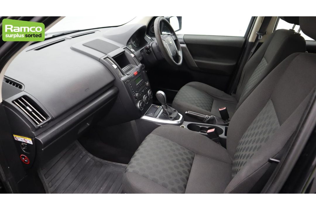 Land Rover Freelander 2 S TD4 2179CC diesel - AV09 DFZ - Black - 97684 miles - MOT 23/05/2025 - Image 32 of 57