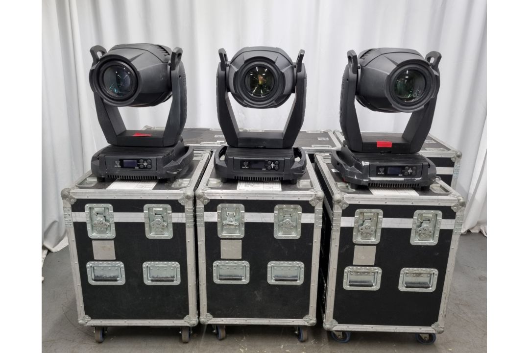 15x SGM G spot moving head lights in flight cases with power cables and brackets - Image 38 of 58