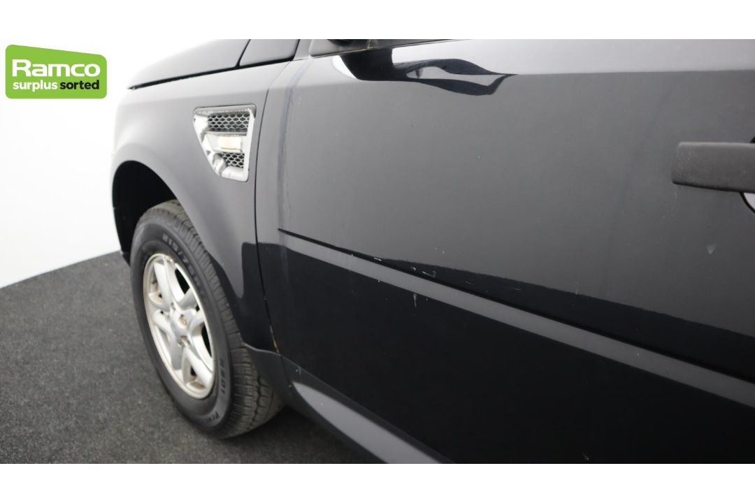 Land Rover Freelander 2 S TD4 2179CC diesel - AV09 DFZ - Black - 97684 miles - MOT 23/05/2025 - Image 50 of 57