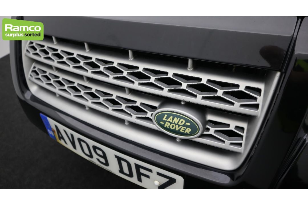 Land Rover Freelander 2 S TD4 2179CC diesel - AV09 DFZ - Black - 97684 miles - MOT 23/05/2025 - Image 35 of 57