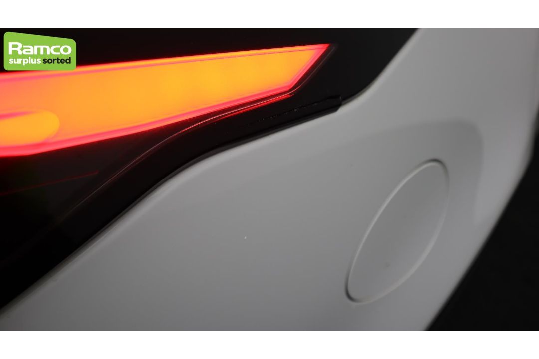 Land Rover Discovery 5 SDV6 3.0 DSE – BA68 OZN - Image 48 of 59