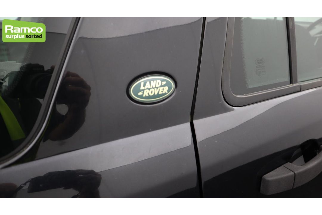 Land Rover Freelander 2 S TD4 2179CC diesel - AV09 DFZ - Black - 97684 miles - MOT 23/05/2025 - Image 24 of 57